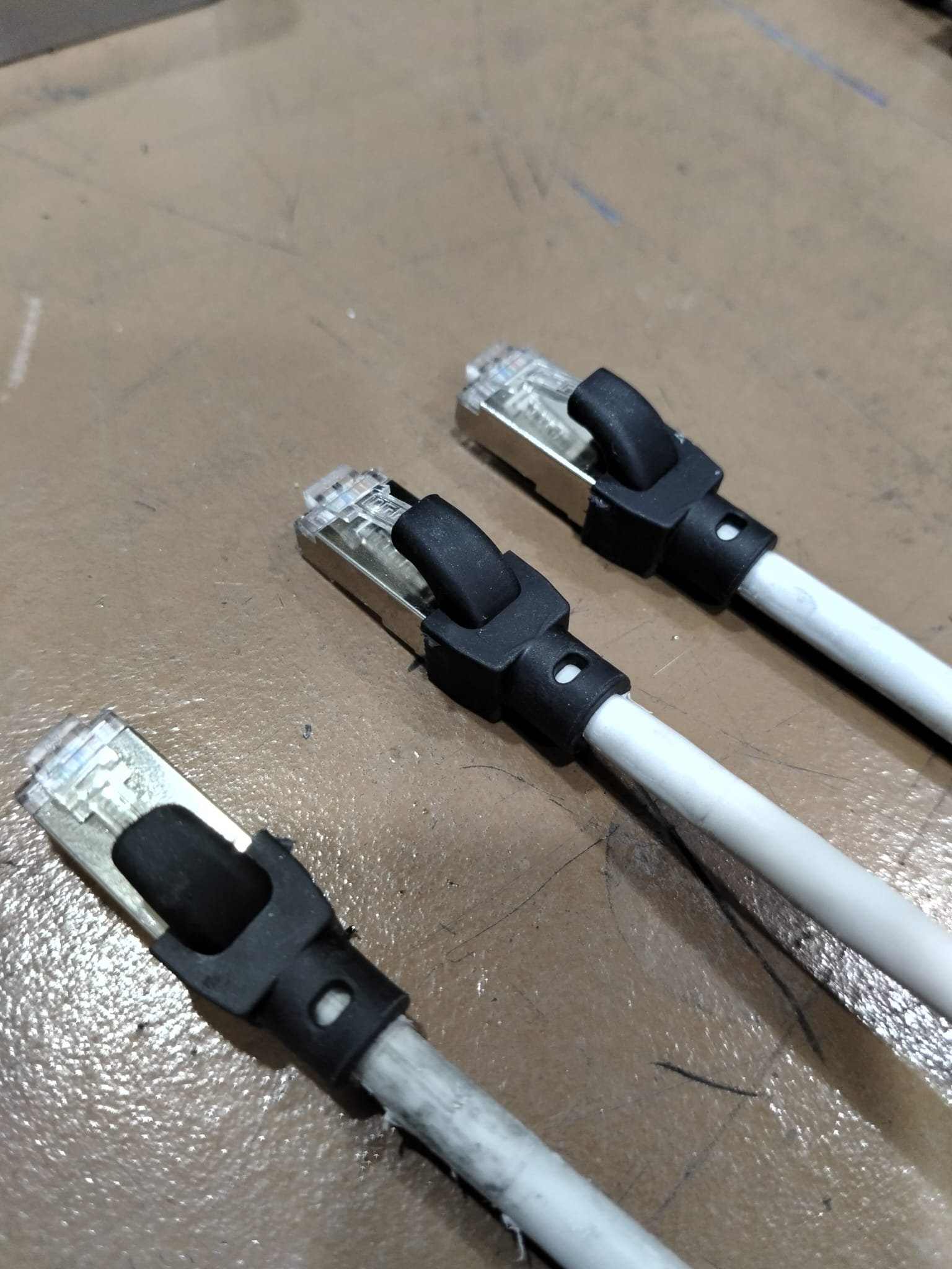 RJ45 kablo başı kalıp ürünleri karşılaştırma
